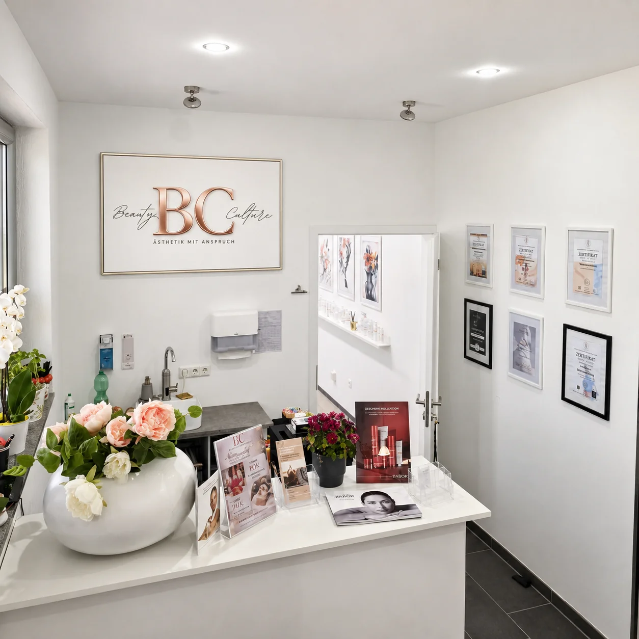 Empfangsbereich von BC Beauty Culture in Hofgeismar